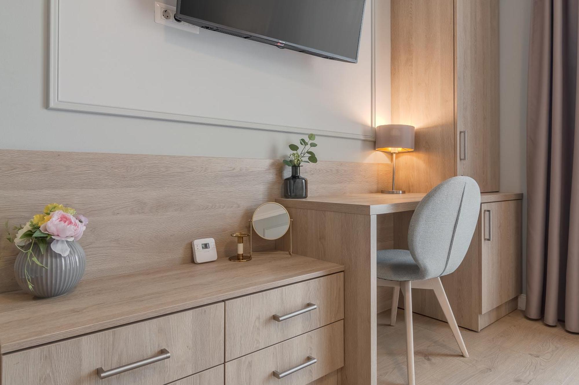 Dozsa Residence Oradea Eksteriør bilde