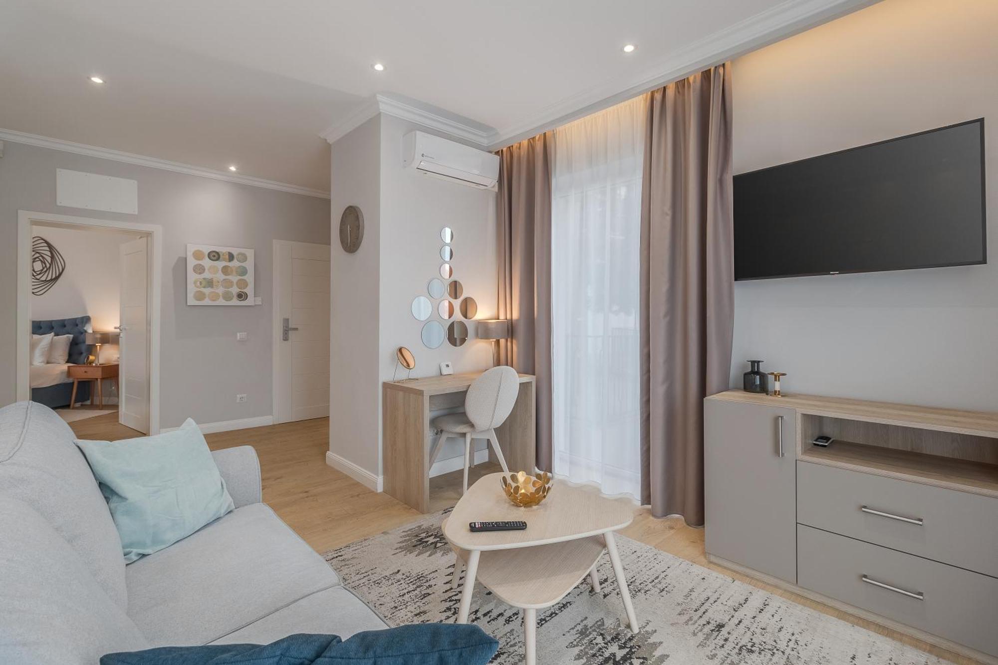Dozsa Residence Oradea Eksteriør bilde
